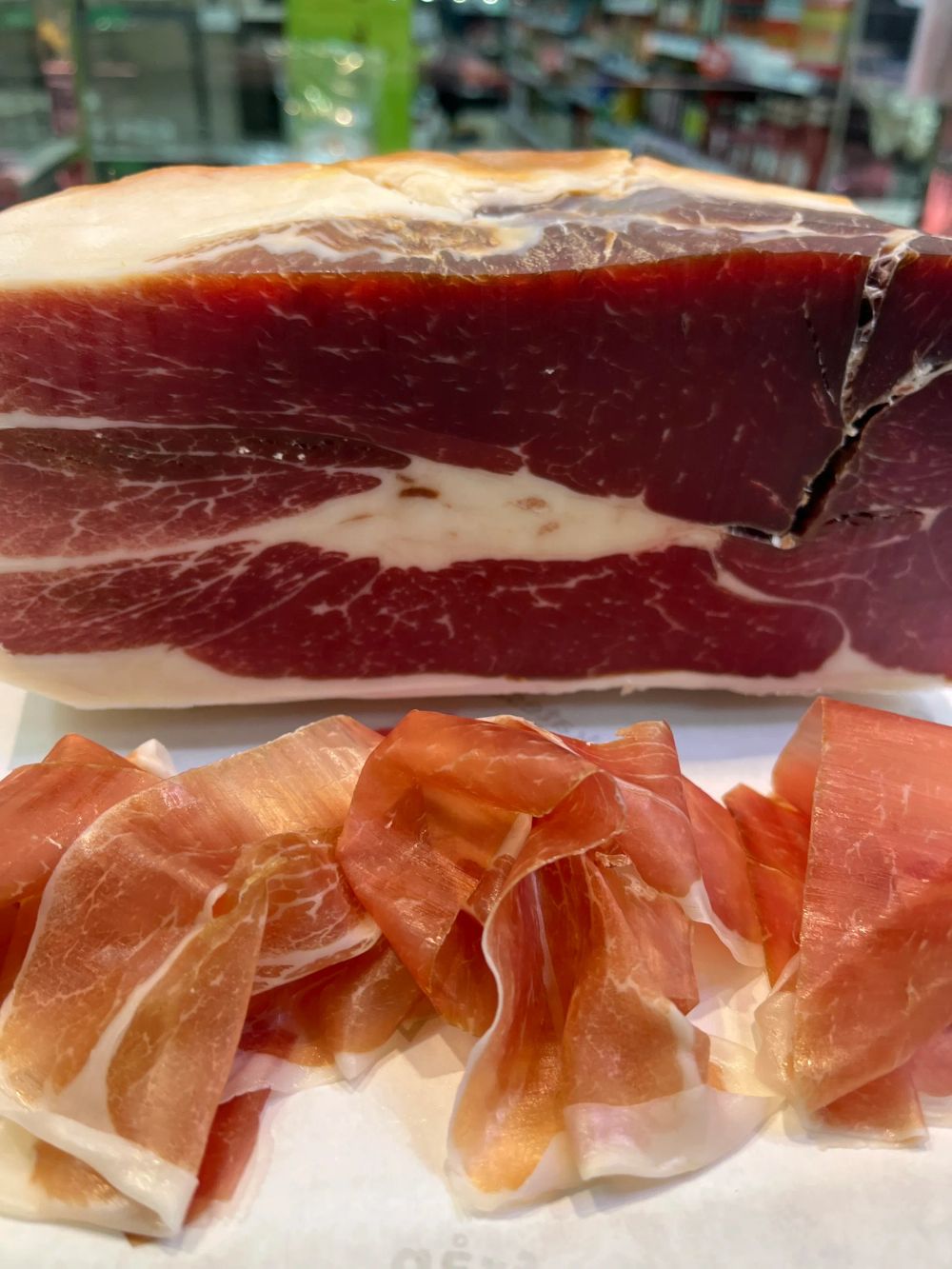 Erbjudanden på Prosciutto Di Parma från ICA Nära för 699 kr