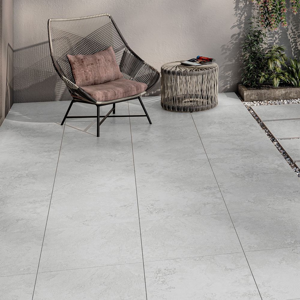 Tilbud på Rapalano Marble, Grey 60x60 (T:20 mm) Flishelle fra Flisekompaniet til 149 kr