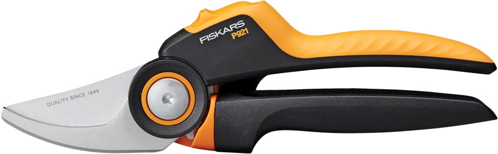 Tilbud på FISKARS BESKÆRERSAKS X-serie PowerGear (Fiskars) fra XL-BYG til 189 kr.