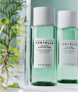 SKIN1004 Madagascar Centella Tea-Trica Purifying Toner 210 ml