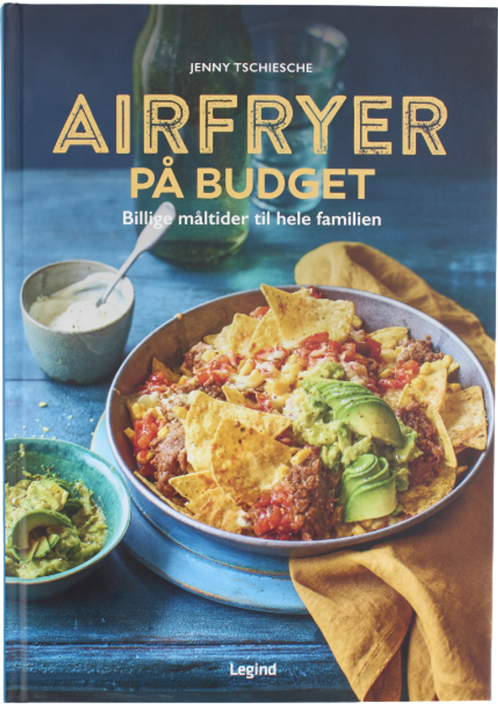 Tilbud på Kogebog Airfryer På Budget fra Basic & More til 128 kr.