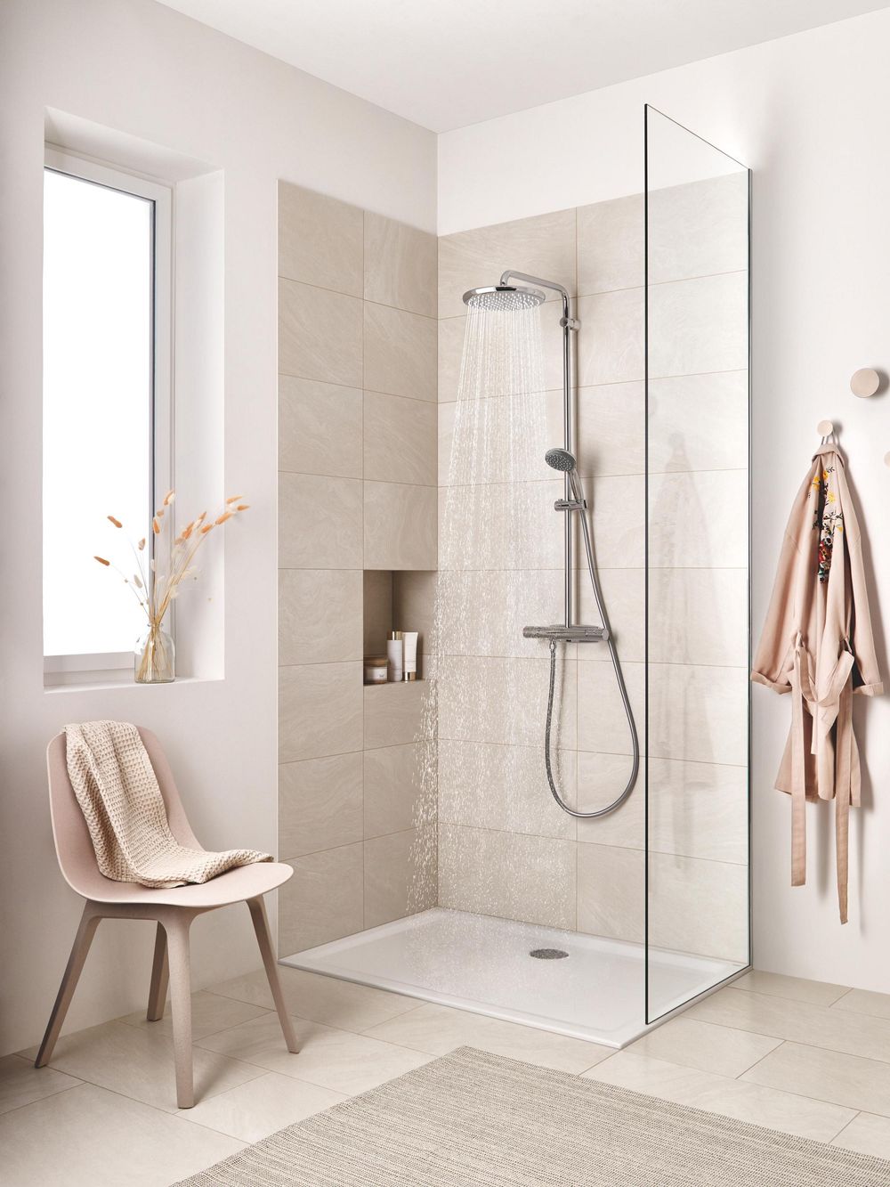 Erbjudanden på Takduschset Grohe Vitalio Start 250 Krom Cc160 (GROHE) från BAUHAUS för 2 995 kr