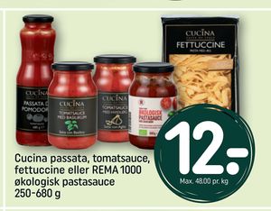 Cucina passata, tomatsauce, fettuccine eller REMA 1000 økologisk pastasauce 250-680 g
