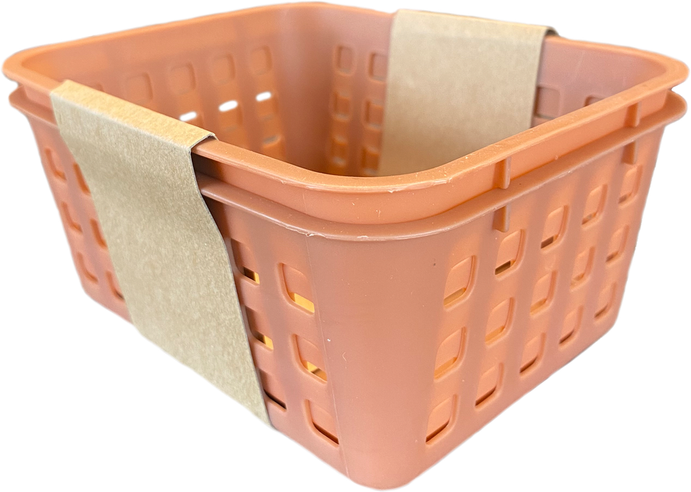 Tilbud på Plastik kurv - Terracotta - Ekstra Mini (2-pak) fra Basic & More til 9 kr.