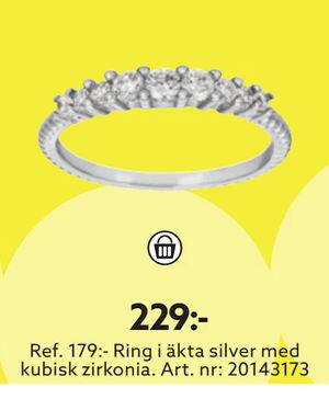 Ref. 179:- Ring i äkta silver med kubisk zirkonia